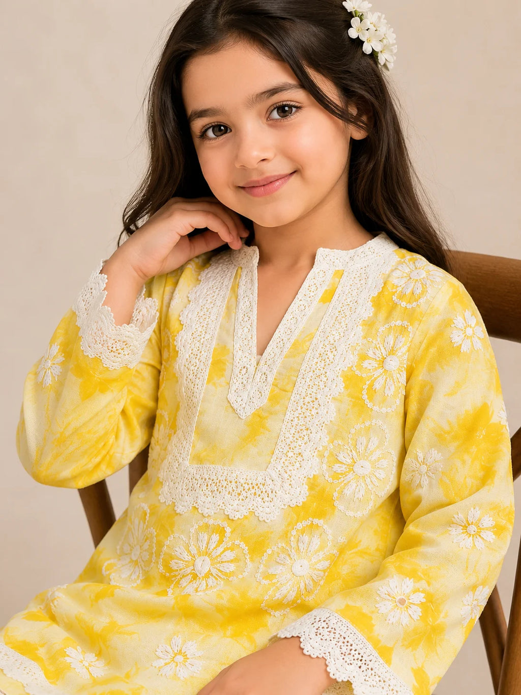 Girls Grey Floral Mumul Print Kurta Pant Set with Dupatta | Premium Kids Ethnic Wear | Tazaki Fashion