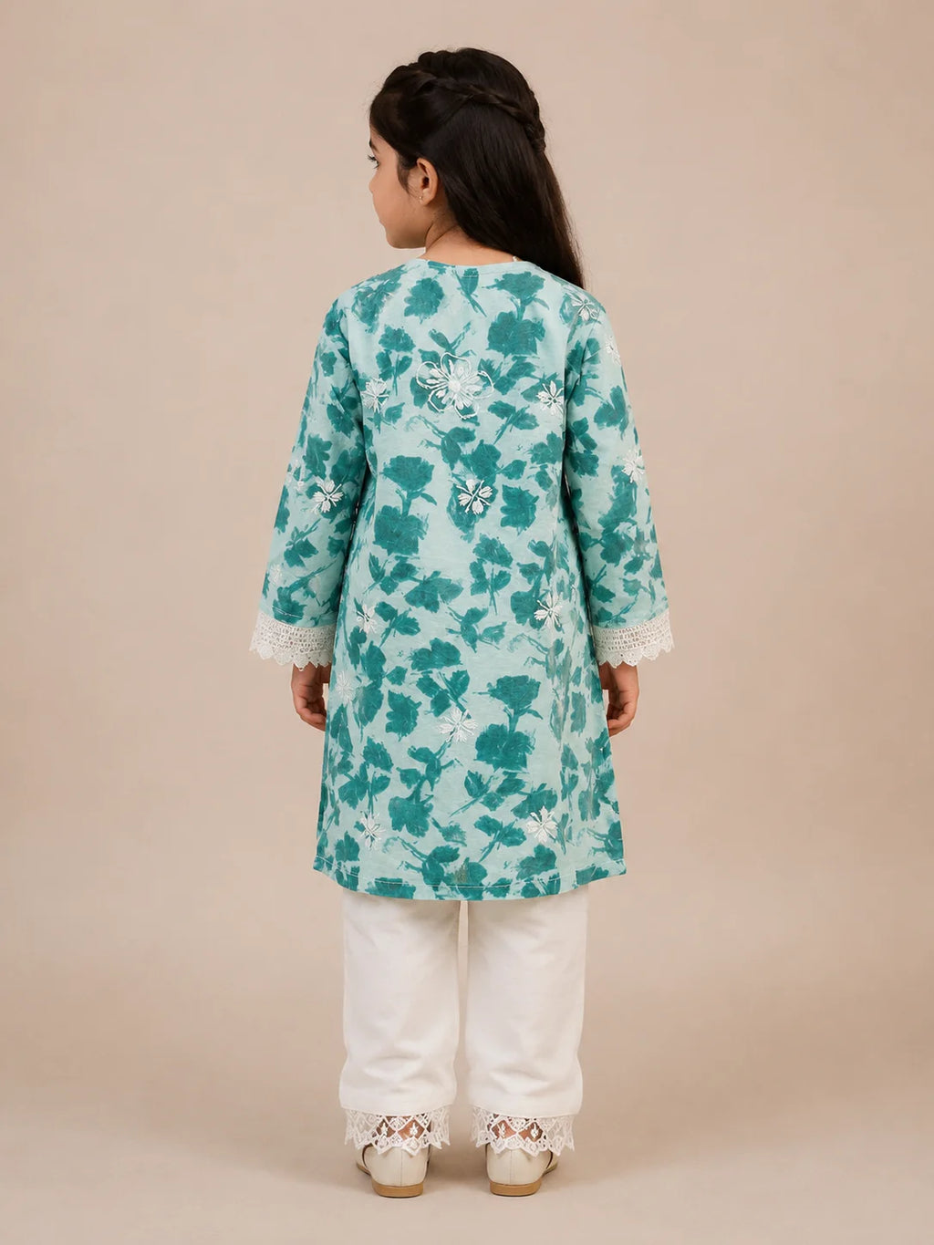 Girls Grey Floral Mumul Print Kurta Pant Set with Dupatta | Premium Kids Ethnic Wear | Tazaki Fashion