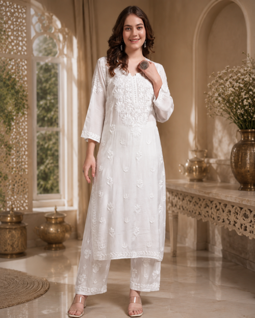 TAZAKI FASHION, LUCKNOW