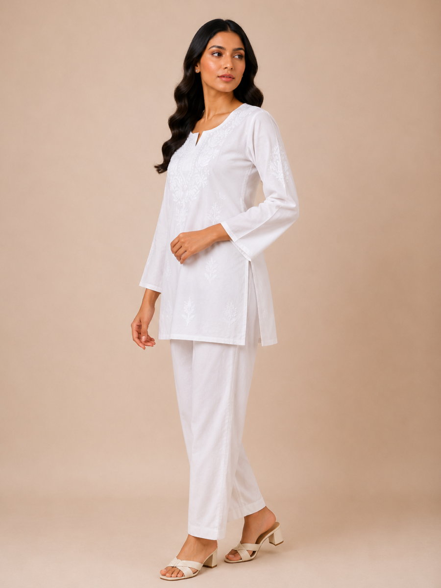 TAZAKI FASHION, LUCKNOW