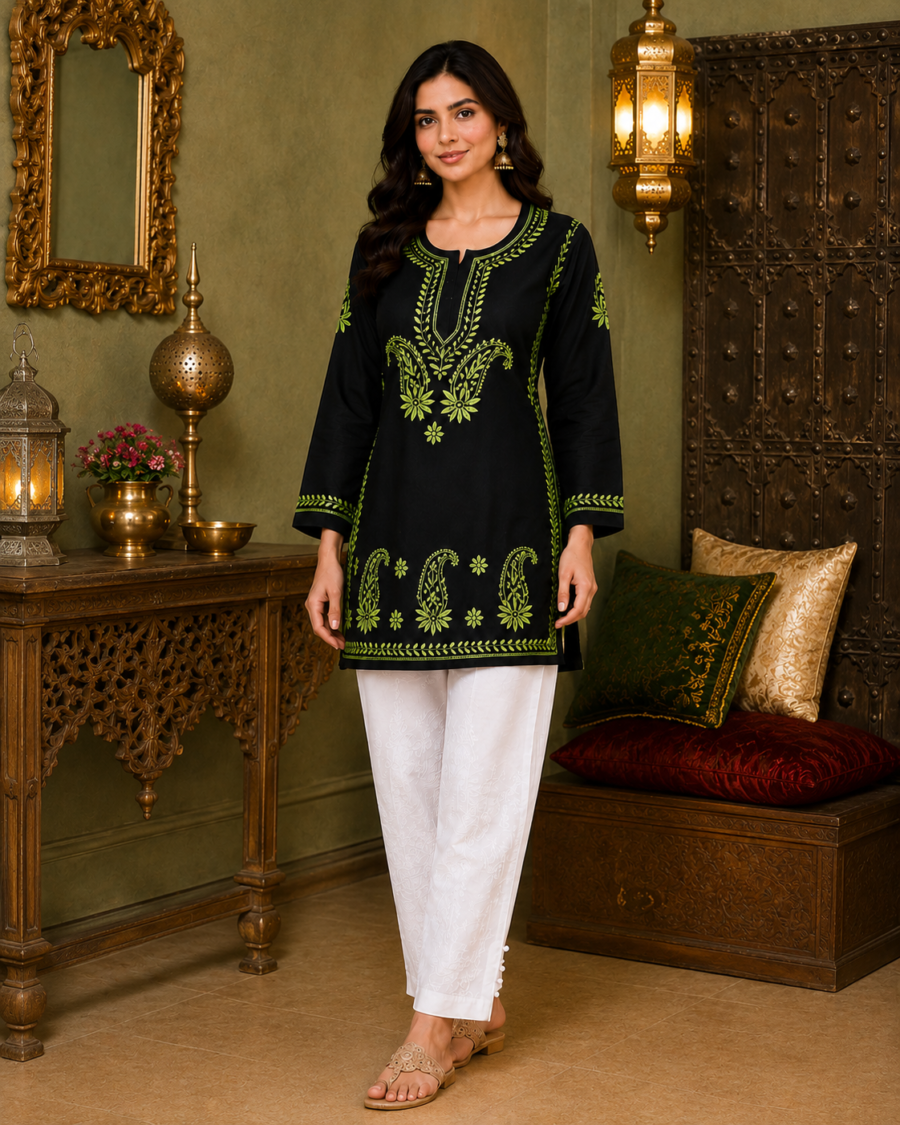 TAZAKI FASHION, LUCKNOW