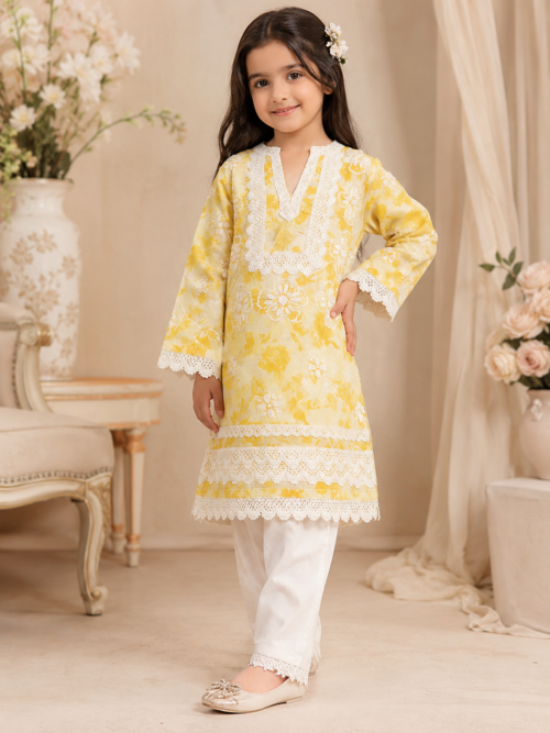 TAZAKI FASHION, LUCKNOW